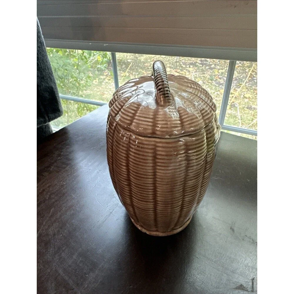 VintagePottery American Eagle Basket Cookie Jar Collectible 10.5 USA Cottagecore